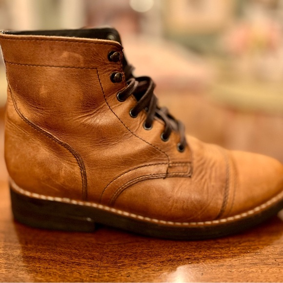 Thursday Boot Men’s Captain Lace-up in Horween Natural CXL Leather - Picture 3 of 5